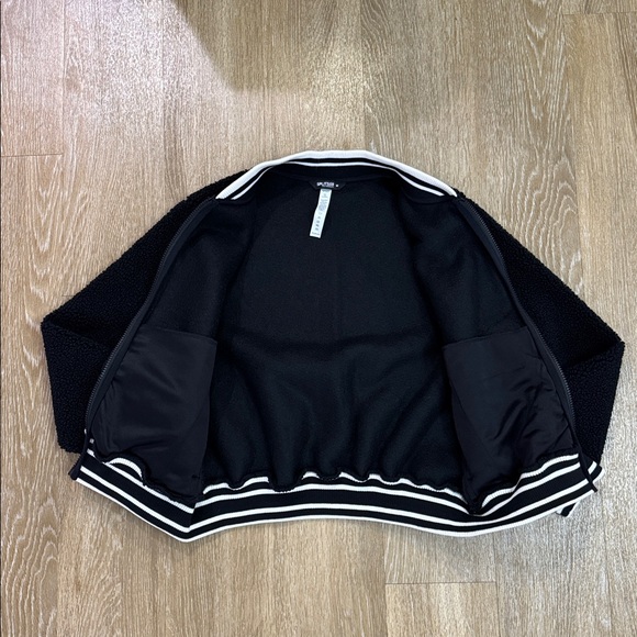 SPLITS59 Willa Sherpa Bomber Jacket in Black Size Medium - Picture 9 of 14